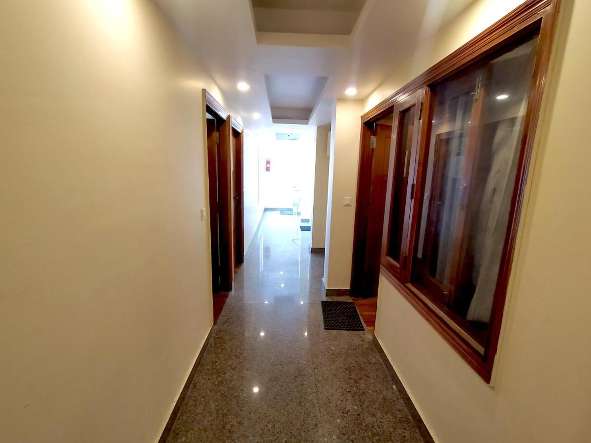 Hotel Samrat, Массури Экстерьер фото