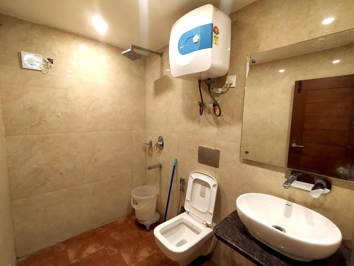 Hotel Samrat, Массури Экстерьер фото